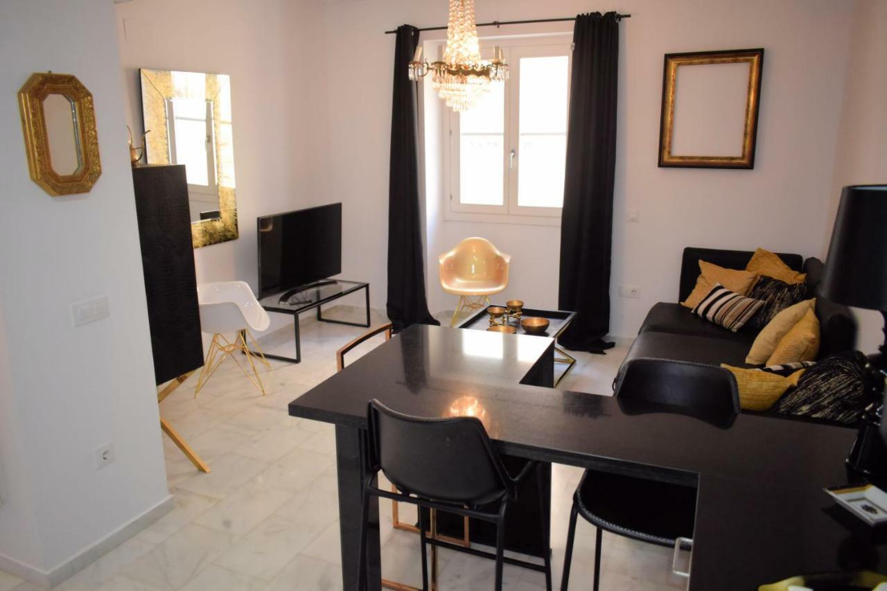 Апартаменты Apartamento Luxury Кадис Экстерьер фото